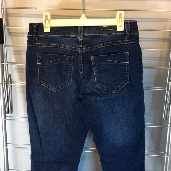 Express Jeans - Picture 3 of 5